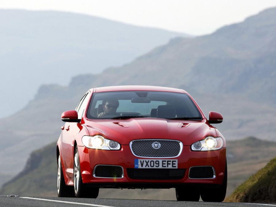  Jaguar XFR 2009 года  (UK) (фото 5 из 22)